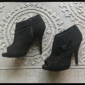 Aldo Sharlin Peep Toe Bootie